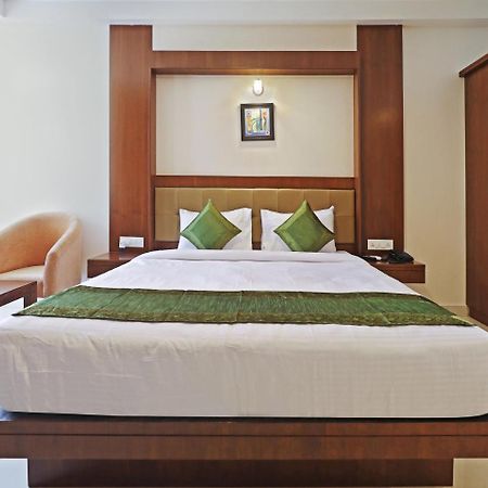 Hotel Treebo Akshaya Bull Temple Bangalore Esterno foto