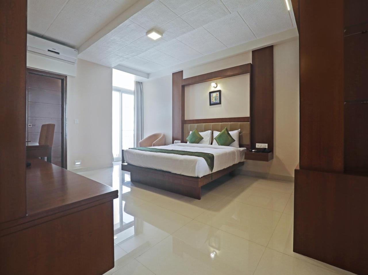 Hotel Treebo Akshaya Bull Temple Bangalore Esterno foto